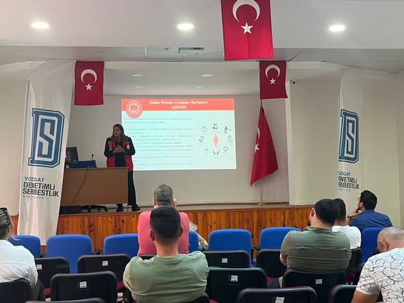 Kadına Yönelik Şiddetle Mücadele Farkındalık Eğitimi verildi.