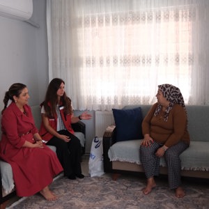 Doğum Yardımı Kapsamında Ateş Ailesine Ziyaret - fotoğraf 3