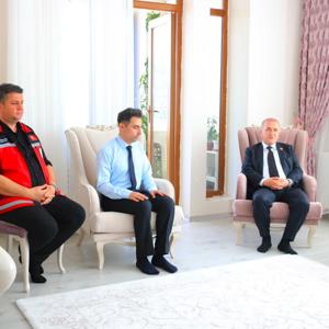 AZİZ ŞEHİTLERİMİZİN EMANETLERİ VE KAHRAMAN GAZİLERİMİZ ZİYARET EDİLDİ - fotoğraf 6
