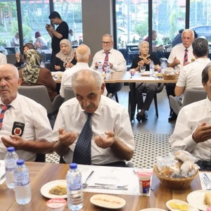 Kıbrıs Barış Harekâtının 52. Yıl Dönümünde Kahraman Gazilerimizle Bir Araya Geldik - fotoğraf 3