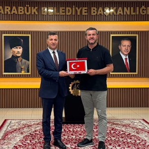 İl Müdürümüz Sayın Abdurrahman Bilgiç Karabük Belediye Başkanımız Sayın Özkan Çetinkayaya Veda Ziyaretinde Bulundu - fotoğraf 1