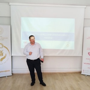 Evlenecek Gençlere Evlilik Öncesi Eğitim Semineri Düzenlendi - fotoğraf 3