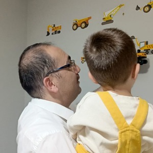 İl Müdürümüz Cüneyd ÖZDEMİR Koruyucu Ailemizi Ziyaret Etti - fotoğraf 1