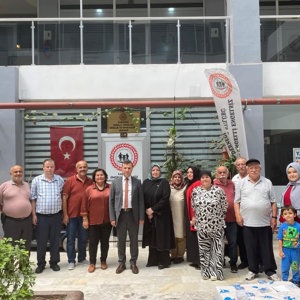 Kırşehir Aile ve Sosyal Hizmetler İl Müdürü Olarak Görevlendirilen İl Müdürümüz Abdurrahman Bilgiç Veda Ziyaretleri Kapsamında Karabük Engelli Engelsiz Gençlik ve Spor Kulübü Derneği Başkanı Sevim Karamanı Ziyaret Etti - fotoğraf 2