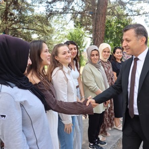 Gönüllerde İz Bırakan Bir Veda - fotoğraf 6