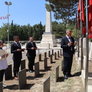 Aziz Şehitlerimize Vefa  - fotoğraf 2