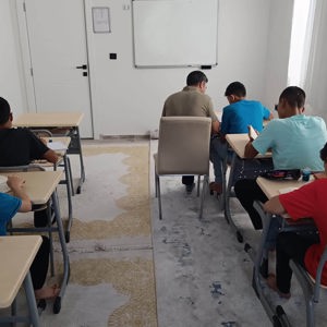 Yabancı Uyruklu Çocuklarımız Okuma Yazma Öğrenerek Eğitim Yolculuklarına Başladı - fotoğraf 1