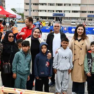 Aile ve Nüfus On Yılı kapsamında Gençlik Haftası ve Aile Yılı etkinlikleri çerçevesinde; aile temalı oryantiring yarışması düzenlendi. - fotoğraf 4