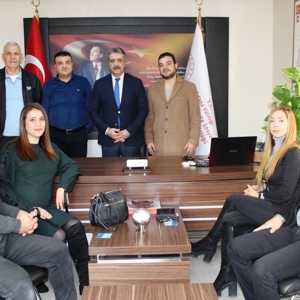 Adana Anaokulları, Okul Öncesi Eğitim Kurumları Derneği Yönetim Kurulu Üyeleri İl Müdürümüzü Makamında Ziyaret Etti - fotoğraf 1
