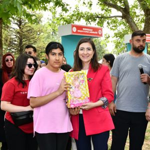 Kırıkkale Aile Festivali’nde gün boyunca her yaş grubuna hitap eden birbirinden renkli etkinlikler gerçekleştirildi. - fotoğraf 3