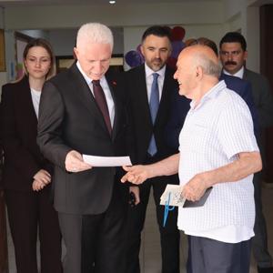 İstanbul Valimiz Sn. Davut Gül, İl Müdürümüz Sayın Ömer Turan’ın da Eşlik Ettiği Ziyarette Kasımpaşa Oya Kayacık Çocuk Evleri Sitesi’nde Çocuklarımızla Bir Araya Geldi - fotoğraf 3