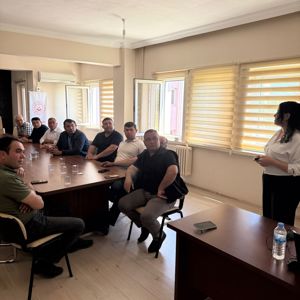 Muhtarlara Yönelik Sosyal Risk Haritası Bilgilendirme Sunumu Gerçekleştirildi - fotoğraf 4