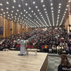 Güvenlik Görevlilerine Yönelik Kumar Bağımlılığı Eğitimi Gerçekleştirildi - fotoğraf 3