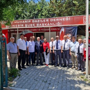 Aşure Günü’nde Kahraman Gazilerimizle Anlamlı Buluşma - fotoğraf 2
