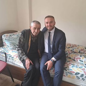 İl Müdürümüz Alper Alp’ten Akdağmadeni Huzurevi Müdürlüğümüze Ziyaret - fotoğraf 2