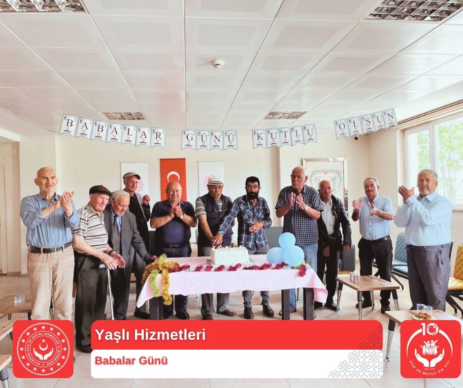 Babalar Günü’nde Kıymetli Büyüklerimizle Neşeli Bir Kutlama