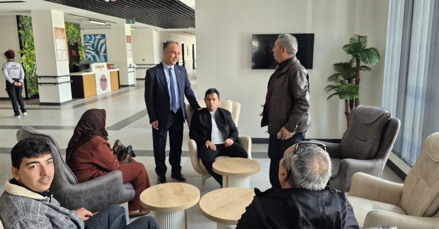 İl Müdürümüz Sayın Arif Topal, İl Müdürlüğümüze bağlı Karatay Gündüz Bakım ve Aile Danışma Rehabilitasyon Merkezimizi Ziyaret Etti