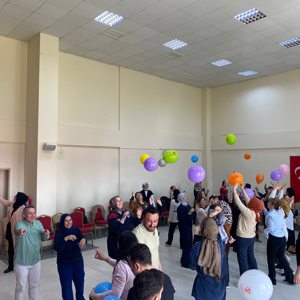 Engelsiz Yaşam Bakım Rehabilitasyon Merkezinde Öz Şefkat Atölyesi Gerçekleştirildi - fotoğraf 1