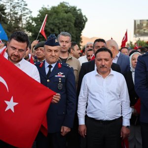 15 Temmuz Demokrasi ve Millî Birlik Günü Yürüyüşü Coşkuyla Gerçekleştirildi - fotoğraf 2