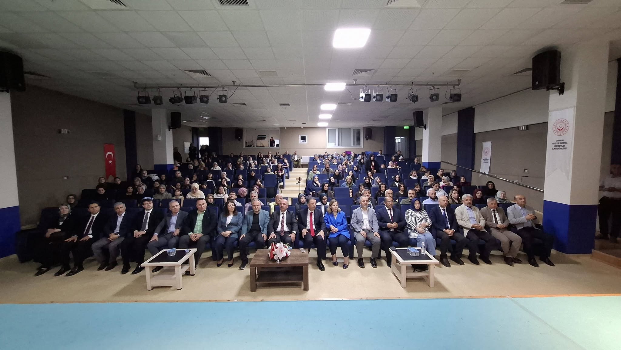 “Yanındayım” Projesi Kapsamında Şiir Dinletisi Gerçekleştirildi