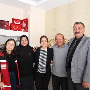 İl Müdürümüz Arzu Çıngır’dan Şehit Ailesine Babalar Günü Ziyareti - fotoğraf 3