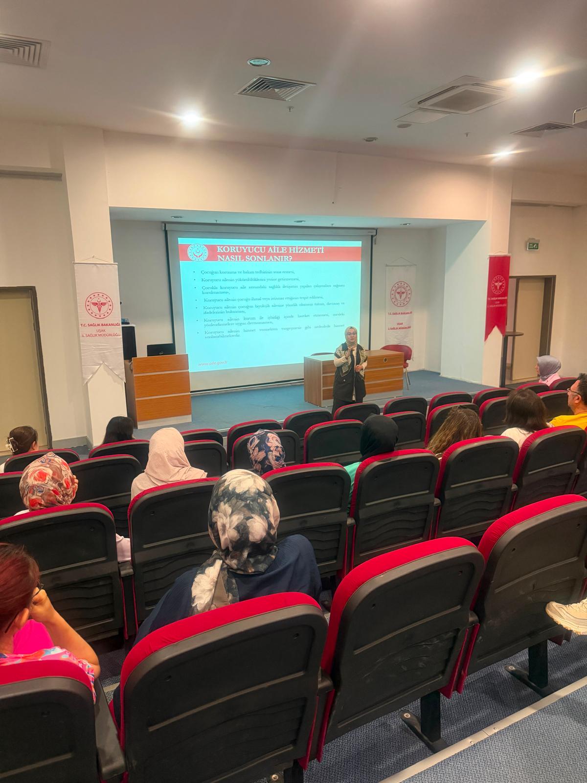 İl Sağlık Müdürlüğü Personeline Koruyucu Aile Tanıtım Toplantısı Gerçekleştirildi