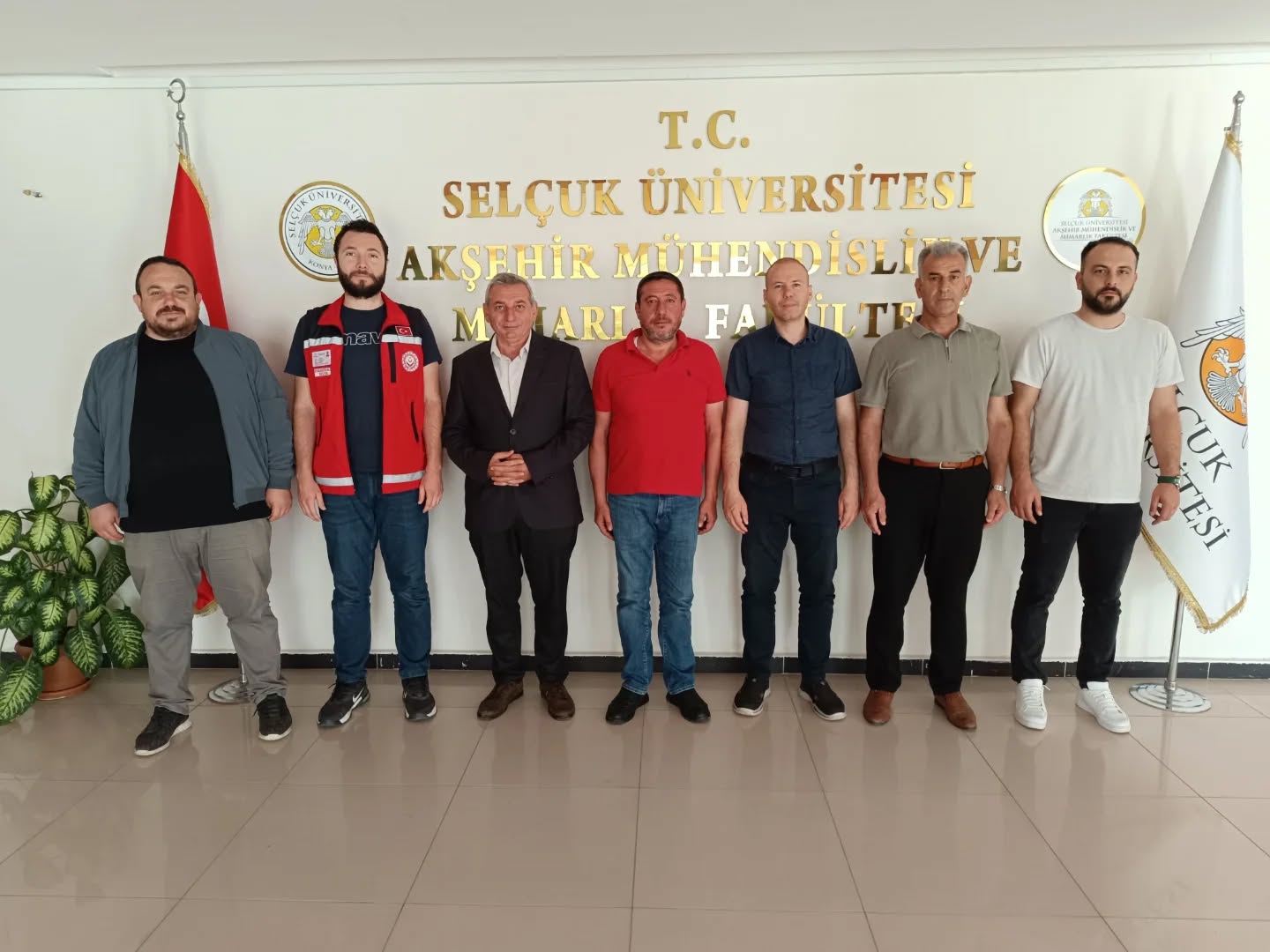 Aziz Şehidimiz Osman Aydoğan'ın Şehadet Günü Münasebetiyle Kıymetli Ailesi Ayrıca Aziz Şehidimiz Ümmet Ufacık'ın Kardeşi Gamze Ufacık ile Kahraman Gazilerimiz Erol Karadağlı ve Hüseyin Süngü ile Eşi Hanımefendi Ziyeret Edildi