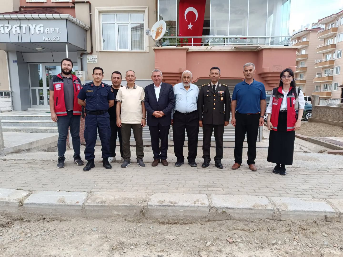 Aziz Şehitlerimiz ve Kahraman Gazilerimiz Ziyaret Edildi
