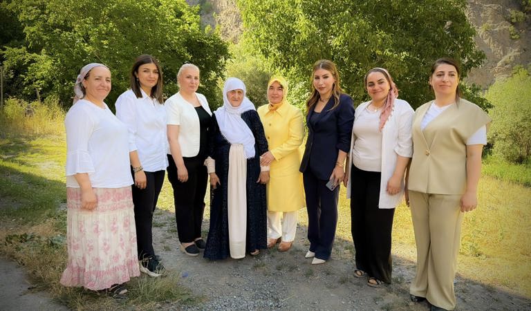 Hakkâri Çiçeklerin Özü Kadın Girişimi Üretim ve İşletme Kooperatifine Ziyaret