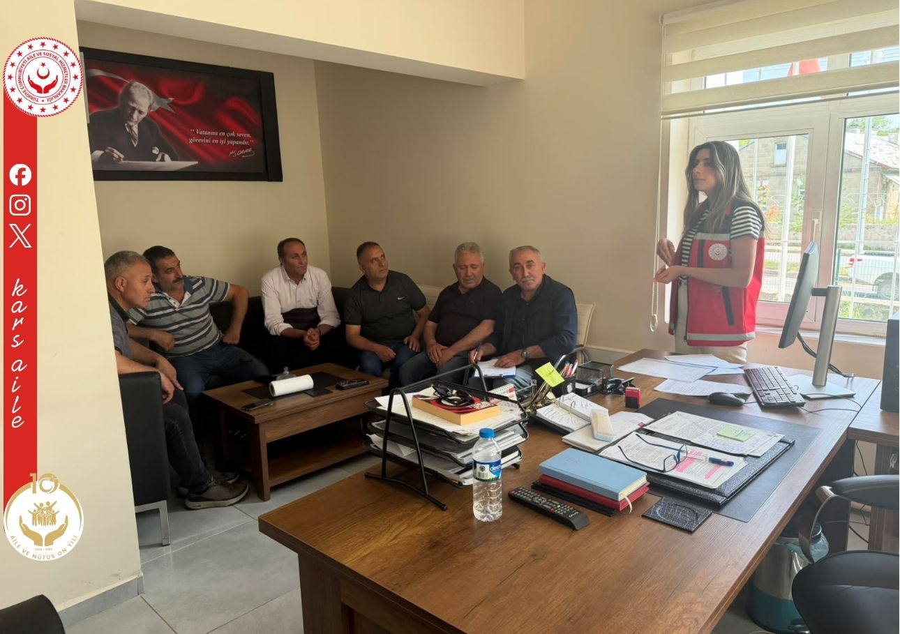 📍 Sarıkamış'ta Muhtarlara Yönelik Bilgilendirme Eğitimi Düzenlendi
