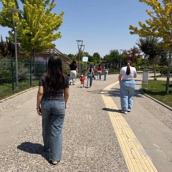 İl Müdürlüğümüze bağlı Meram Çocuk Evleri Sitesi Müdürlüğünde Koruma ve Bakım Altında Kalan Çocuklarımız için Karatay Şehir Parkı'nda Piknik Düzenlendi