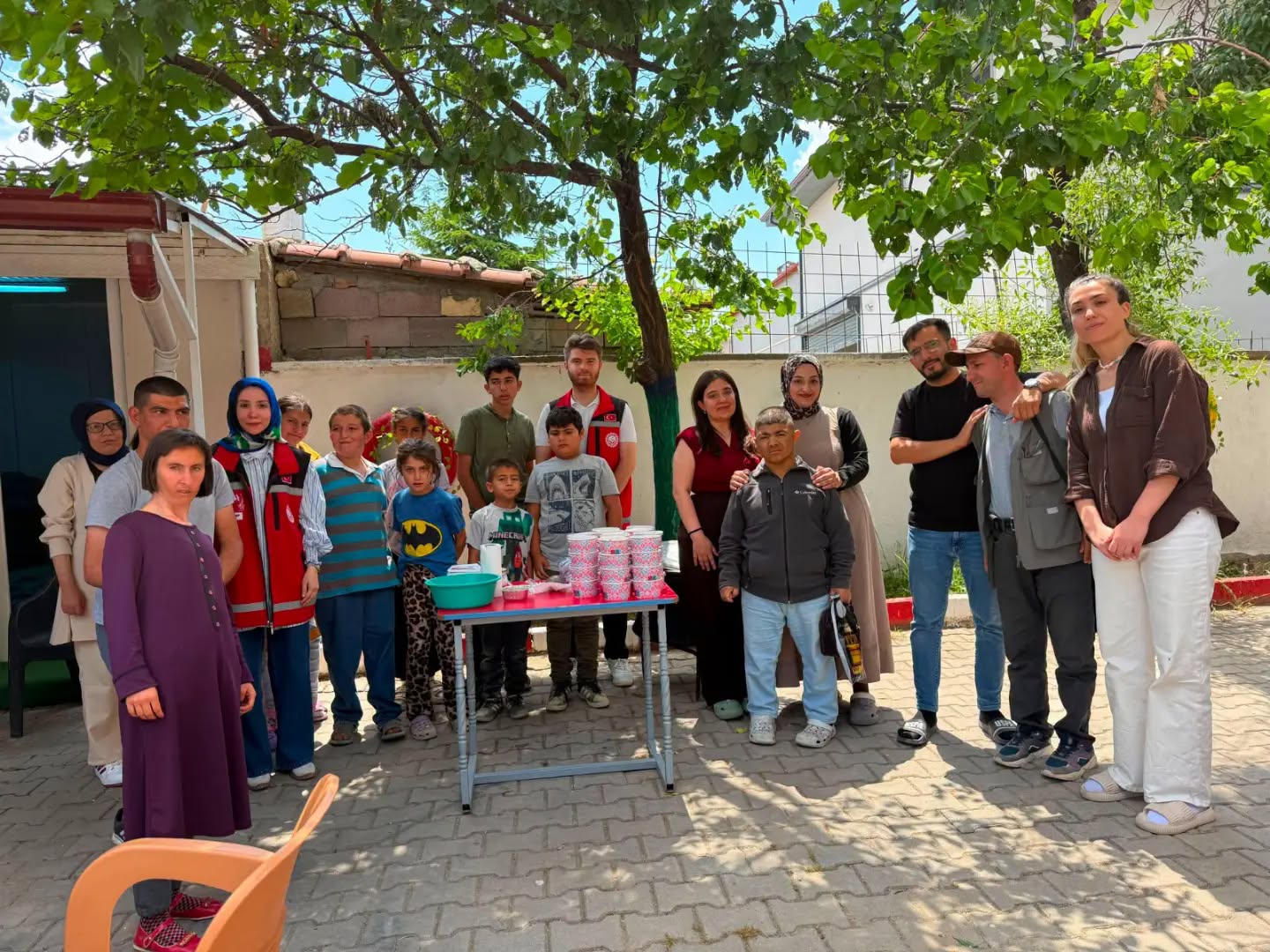 İl Müdürlüğümüze Bağlı Yunak Sosyal Hizmet Merkezi Müdürlüğü Olarak İlçemizde Hizmet Veren Özel Umut Evim Rehabilitasyon Merkezi ile Aşure Etkinliği Gerçekleştirilmiştir