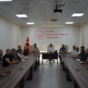 Sosyal Hizmet Merkezi Personelimize Değerlendirme ve Bilgilendirme Toplantısı Gerçekleştirildi - fotoğraf 1