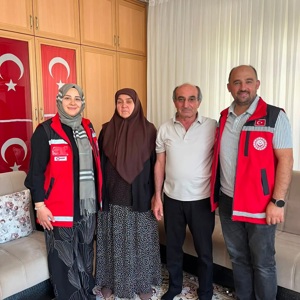 Şehidimiz Mehmet ÖZDEMİR'in Kıymetli Ailesi ile Kahraman Gazimiz Fikret ÖZTÜRK Ziyaret Edilmiştir - fotoğraf 1