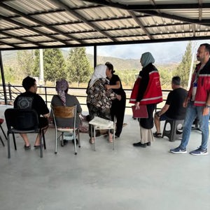Çine’de Meydana Gelen Yangında Psikososyal Destek Ekiplerimiz Sahada… - fotoğraf 3