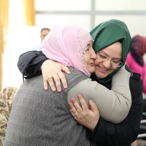 Bakan Selçuk, Elazığ'da Depremden Etkilenen Vatandaşları Ziyaret Etti - fotoğraf 2