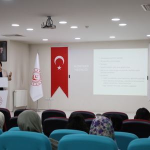 Bakanlığımız Eğitim ve Yayın Dairesi Başkanlığının öncülüğünde, İl Müdürlüğümüz koordinasyonunda, göreve yeni başlayan bakım personeline yönelik düzenlenen Menti-Mentör Eğitim Programı, uzman eğitmenlerin katkılarıyla gerçekleştirildi - fotoğraf 5