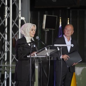 Bakanımız Göktaş, Srebrenitsa Soykırımı'nın 31. yılı törenlerinde Cumhurbaşkanı Erdoğan'ın mesajını okudu - fotoğraf 4