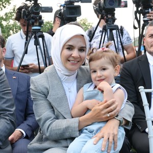 Bakanımız Göktaş, Eskişehir'de Yaşlı Aktif Yaşam Merkezi'nin açılışında konuştu - fotoğraf 18