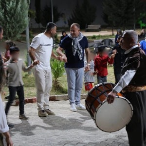 Şanlıurfa Çocuk Hakları Komitemizden Çocuklarımıza Sıra Gecesi Sürprizi - fotoğraf 9