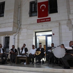 Şanlıurfa Çocuk Hakları Komitemizden Çocuklarımıza Sıra Gecesi Sürprizi - fotoğraf 13