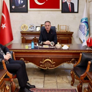 İl Müdürümüz Fatih YILMAZ ,Eyyübiye Belediye Başkanımızı Ziyaret Etti. - fotoğraf 1