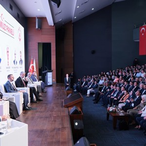 Bakanımız Mahinur Özdemir Göktaş, "İrade Bizim, Zafer Bizim 15 Temmuz" panelinin açılışında konuştu: - fotoğraf 8