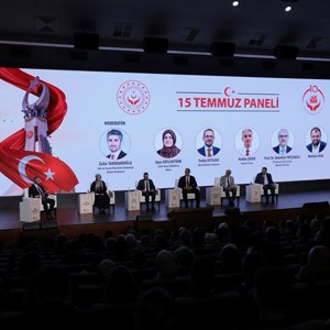 Bakanımız Mahinur Özdemir Göktaş, "İrade Bizim, Zafer Bizim 15 Temmuz" panelinin açılışında konuştu: - fotoğraf 5