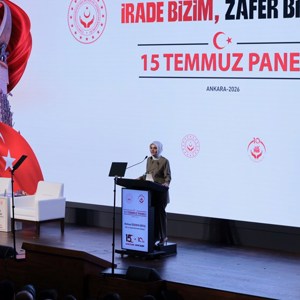 Bakanımız Mahinur Özdemir Göktaş, "İrade Bizim, Zafer Bizim 15 Temmuz" panelinin açılışında konuştu: - fotoğraf 3