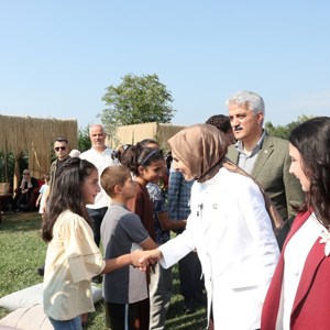 Bakanımız Göktaş Kocaeli'de düzenlenen "İnsan Hakları Eğitim Kampı"nı ziyaret etti - fotoğraf 2