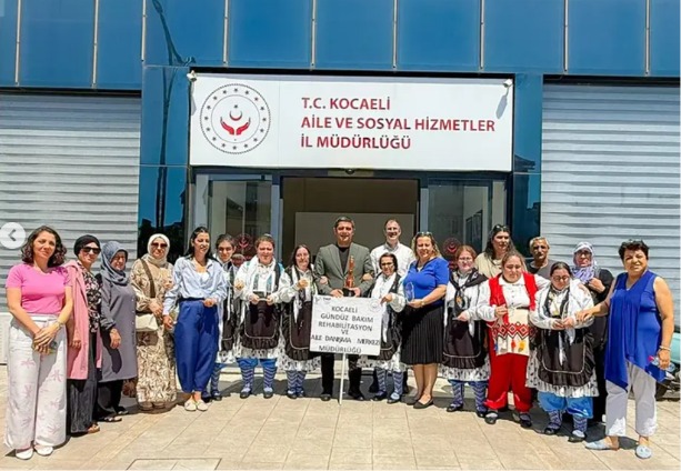 Türkiye Şampiyonu Özel Bireylerimiz İl Müdürümüzü Ziyaret Etti