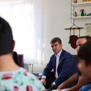 Valimiz Sayın Önder BAKAN, Çocuk Evlerinde Kalan Çocuklarımızla Bir Araya Geldi - fotoğraf 3