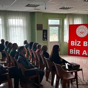 Otizm Spektrum Bozukluğu Olan Bireylere Yönelik Personel Eğitimi Gerçekleştirildi - fotoğraf 3
