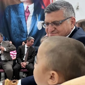 Vali Özarslan Çocuk Evleri Sitesi'nde Bayram Sevincine Ortak Oldu - fotoğraf 2